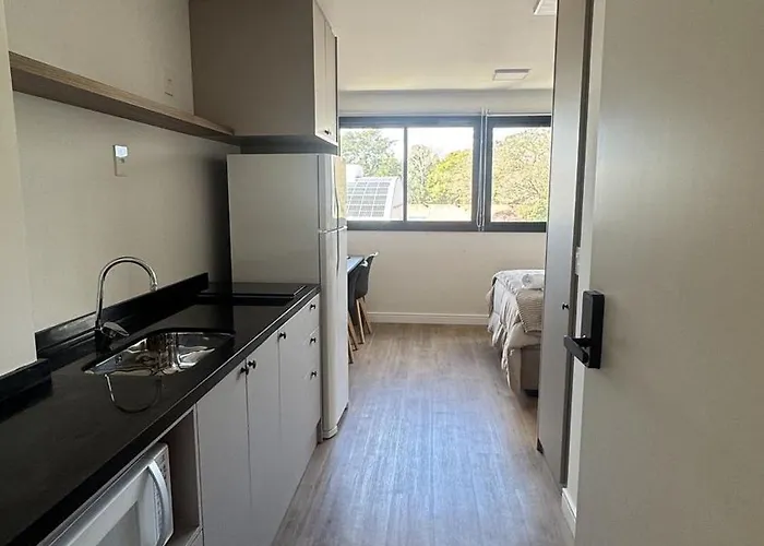 Go Carlos Gomes | In House Apartment Porto Alegre