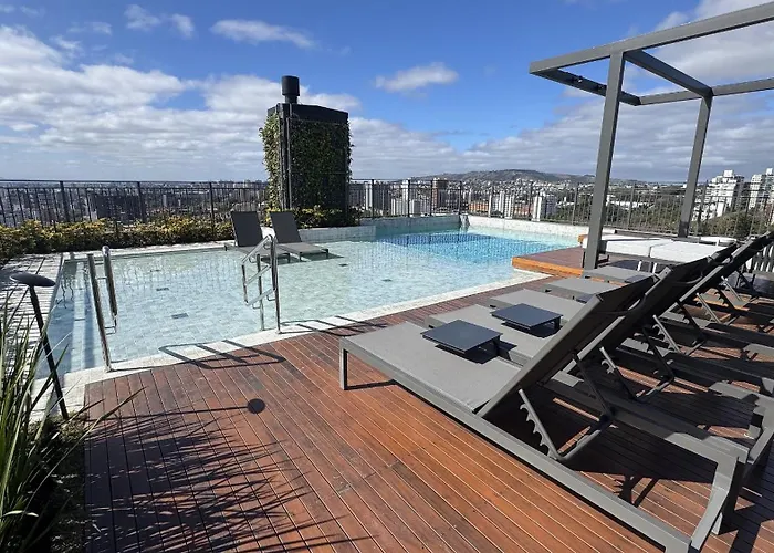 Go Carlos Gomes | In House Apartment
